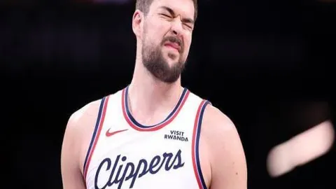 莫德里奇远射破门，维尼修斯助皇马2-0赫罗纳取胜